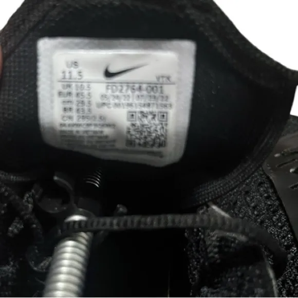 NEW Nike Air Max Flyknit Racer Mens Triple Black Shoes