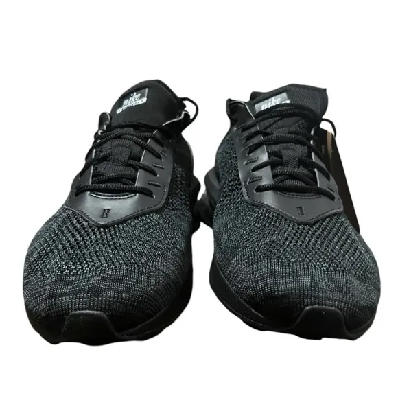 NEW Nike Air Max Flyknit Racer Mens Triple Black Shoes