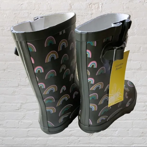 NEW Rainbow Mid Calf Rain Gardening Boots, Size 6