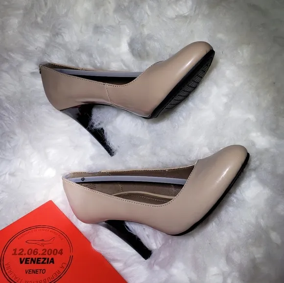 NEW Rialto White Mountain Coline Natural Patent Leather Hi Heels Classic Shoes