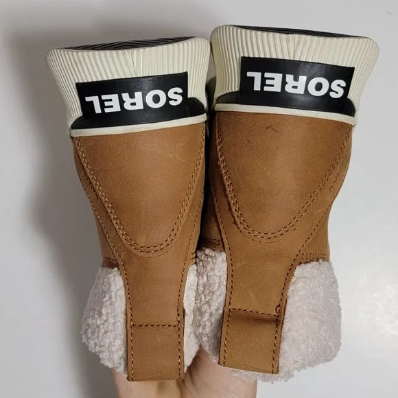 NEW Sorel Out N About IV Chillz Boots Womens 9 Winter Comfort Cozy Outdoors Reta