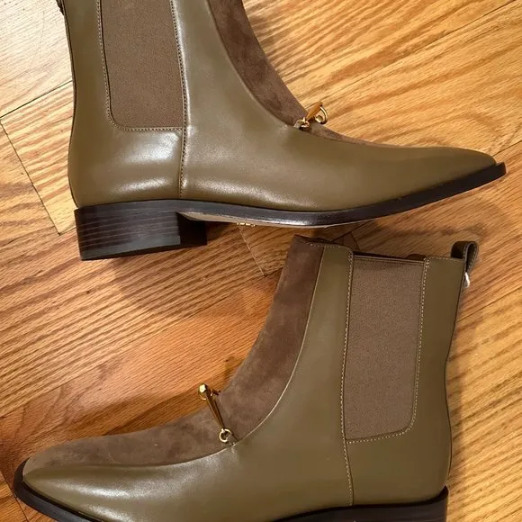 NEW Tory Burch Flat Brown Boots with Gold Chain - Size 11