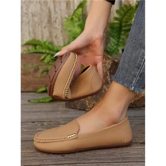 New Women Flat Loafers 2021 Fashion Low-Cut Driving Shoes Soft-Sole Mom Shoes