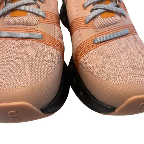 NIB ON WOMEN'S CLOUDGO Pini Rose Magnet Running Shoes Cloud Go Size 8.5 $175