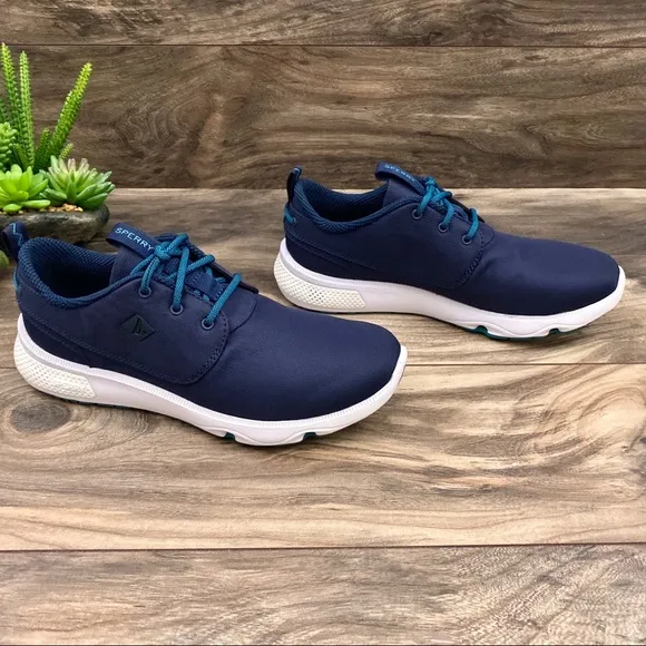 NIB Sperry Top Sider Fathom Quick Drying Sneakers