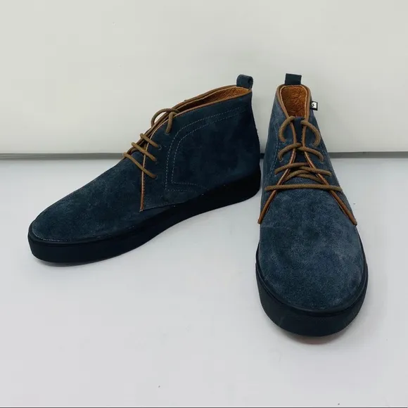 NIB*VENETTINI**Gray Suede Booties**US 5.5**$118