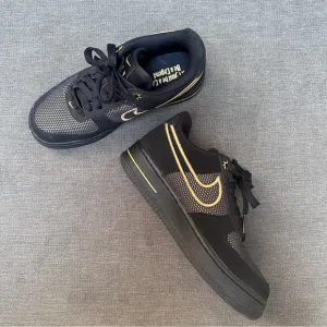 Nike Air Force 1 Low Legendary