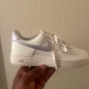 Nike Air Force 1 White and Lavender Shoes Fits men size 8
