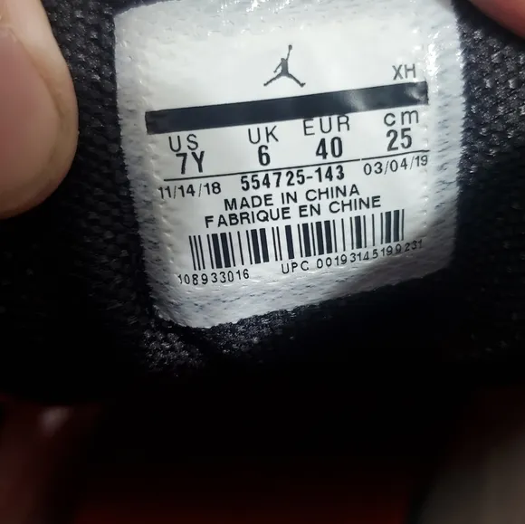 Nike Air Jordan 1 Mid GS All Over Logos 554725-143 White/Blk Youth 7 / Wmn's 8.5