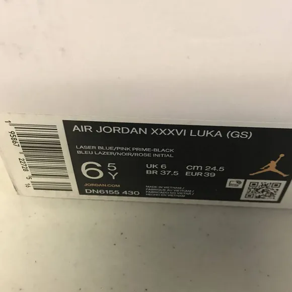 Nike Air Jordan XXXVI Luka (GS) Basketball Boys Shoes, Size 6.5y, Blue