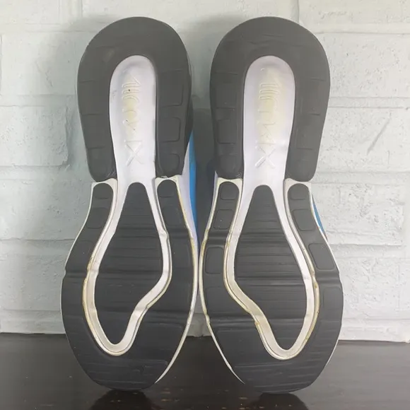 Nike Air Max 270 Firecracker