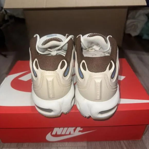 Nike Air Max Plus Drift Phantom Cacao NWOB. Men Size 6 women sz 8 FD4290-001