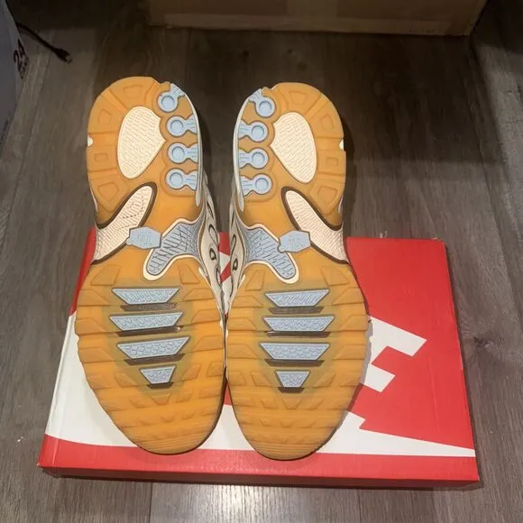 Nike Air Max Plus Drift Phantom Cacao NWOB. Men Size 6 women sz 8 FD4290-001