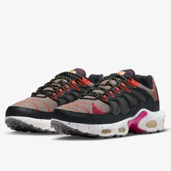 Nike Air Max Terrascape Plus. Brand New. Women Sizes: 9.5 - 13.