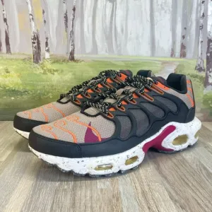 Nike Air Max Terrascape Plus. Brand New. Women Sizes: 9.5 - 13.