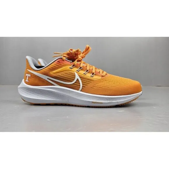 Nike Air Zoom Pegasus 39 Tennessee Volunteers Running Shoes Mens 8. DR1975-800‎