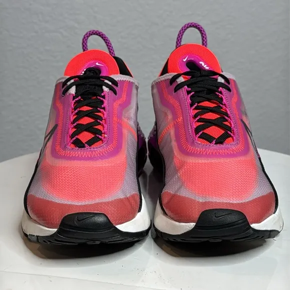 NIKE AIRMAX 2090 FUTURISM IN ICED LILAC WOMENS SNEAKERS