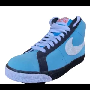 NIKE Blazer Mid 6.0 Sneaker Shoes 7.5 Blue Cyan/White/Blk 342256-411 Ska…