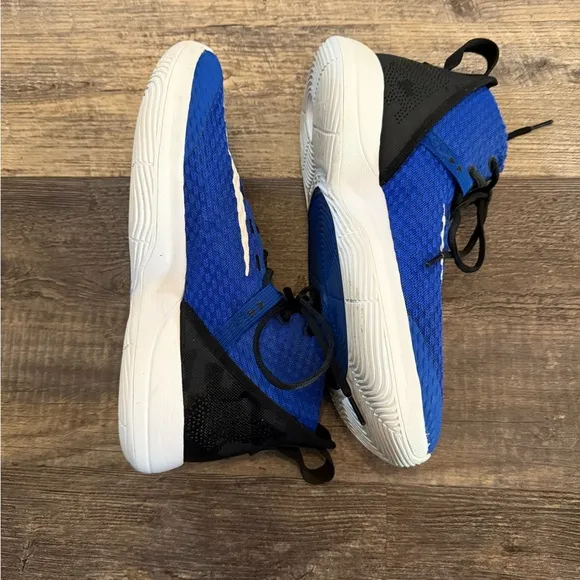 Nike Blue and Black Zoom RitzBasketball/ Athletic Shoes