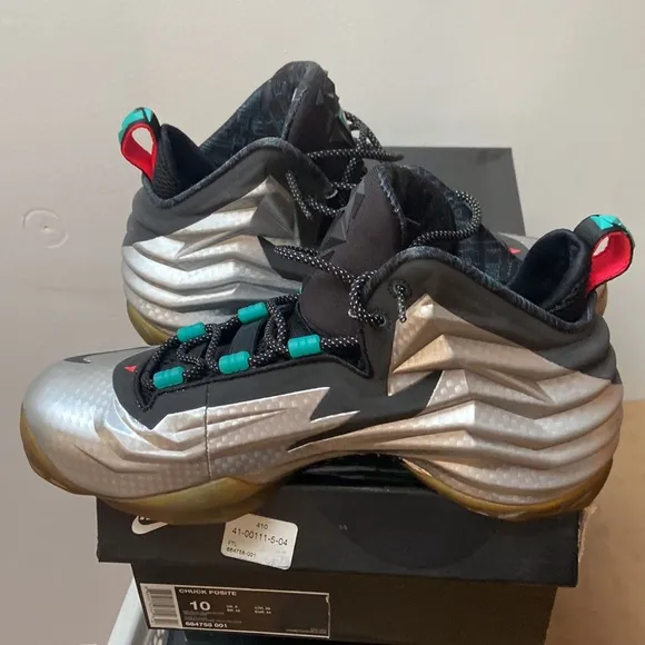 Nike Chuck Posite Metallic Silver Black Mens BB shoes.
