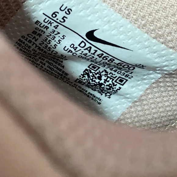 Nike Crater Remixa Women's Shoe