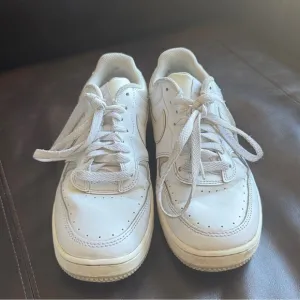 Nike Gamma Force Women's Basketball Shoes Color White Phantom Size 8