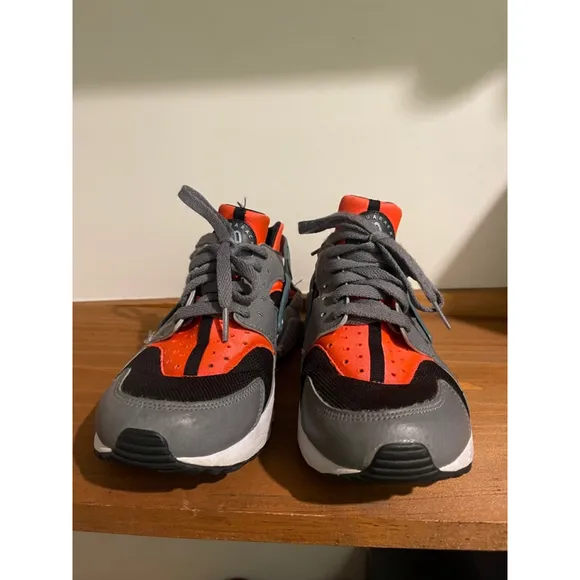 Nike Huarache Sneakers Gray Orange US 8.5