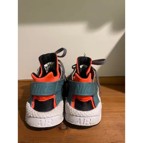 Nike Huarache Sneakers Gray Orange US 8.5