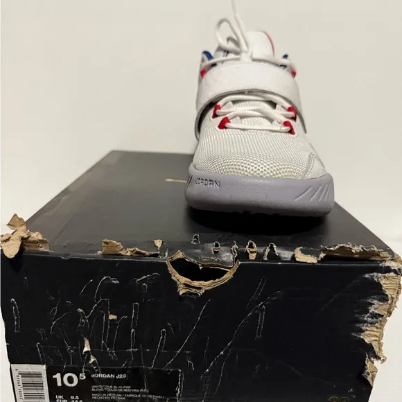 Nike Jordan J23 white only worn 2 times EUC