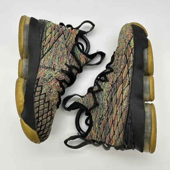 Nike LeBron 15 Shoes Youth Size 4Y Multicolor Flyknit Basketball 922811-901 Rare
