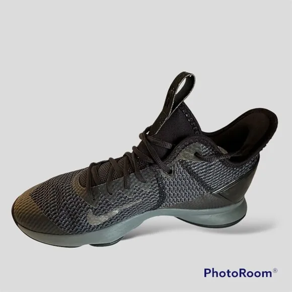 Nike LeBron Witness 4 Black  BV7427 003 Men's Basketball Shoes Size 11 - no box