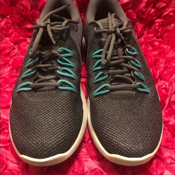 Nike Lunar Apparent Men's shoes