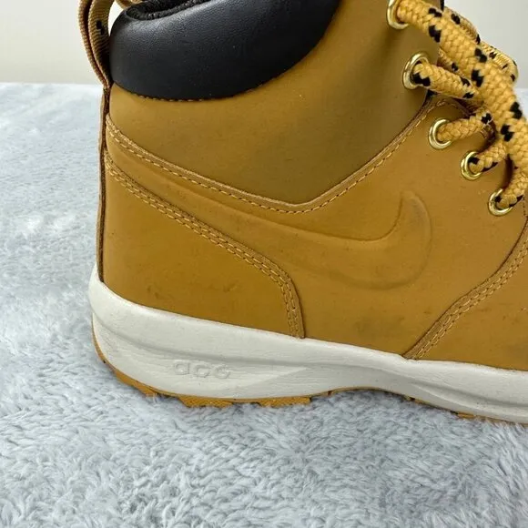 Nike Manoa Leather ACG Boots (GS) Haystack Size 4.5Y 472648-700