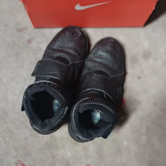 Nike Marxman Premium All Star QS 'Triple Black Iridescent' 6.5Y (8W)