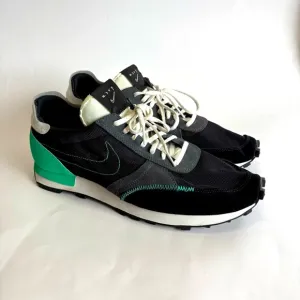 NIKE Mens 11.5 Daybreak Black Menta Sneakers Type N 354 Running Shoes CJ1156-001