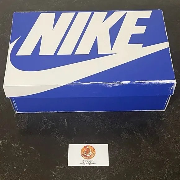 Nike Men's Athletic Shoes in Tan and White