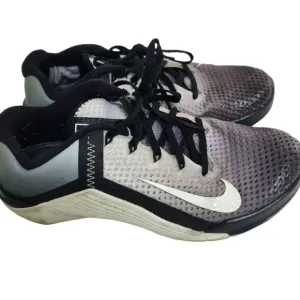 Nike Metcon 6 Black White Training Shoes Size 9