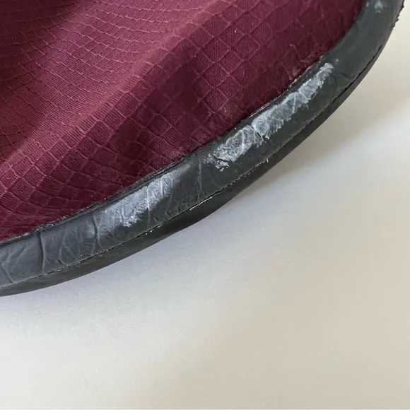 Nike Roshe Burgundy with Neon‎ Lining Shoes