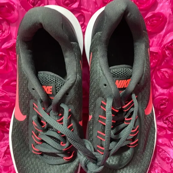 Nike Women's Lunarconverge