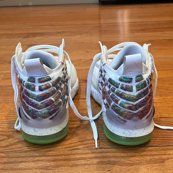 Nike XVII Lebron 17 Air Command Force Shoes