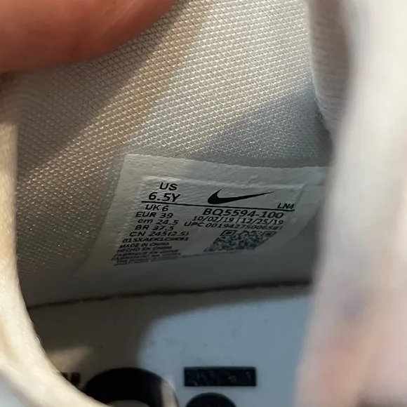 Nike XVII Lebron 17 Air Command Force Shoes