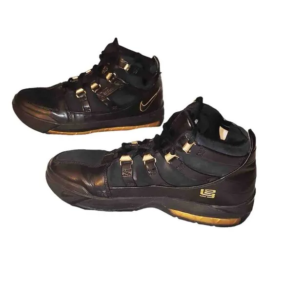 Nike Zoom Air Lebron 3 III GS Youth Size 5.5Y Gold Black 312168-006 Pre-owned
