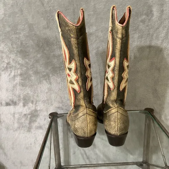 Nine West Leather Cowboy/ girl Boots Rodeo Women’s size  5.5 Inlaid Pattern
