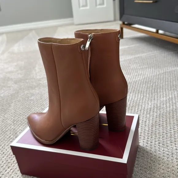 Nine West - Tryme 9x9 - Ankle Boots