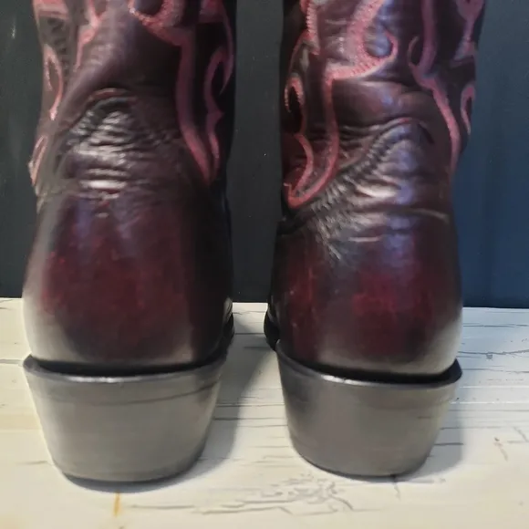 Nocona Smooth Ostrich Cowboy Boots in Oxblood - Men's size 9.5 D