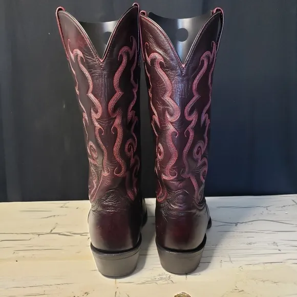 Nocona Smooth Ostrich Cowboy Boots in Oxblood - Men's size 9.5 D