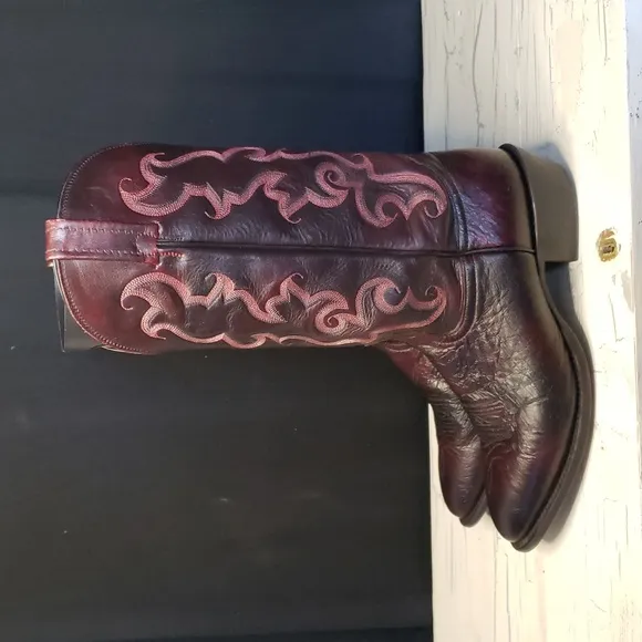 Nocona Smooth Ostrich Cowboy Boots in Oxblood - Men's size 9.5 D