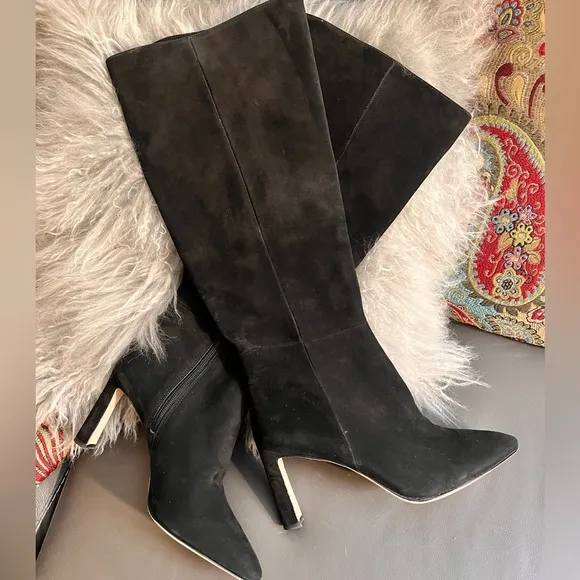 NWOB $198 Antonio Melani STELLAH Suede/Leather Sole Heeled Boots