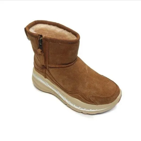 NWOB UGG CA805 Suede Waterproof Unisex Boots