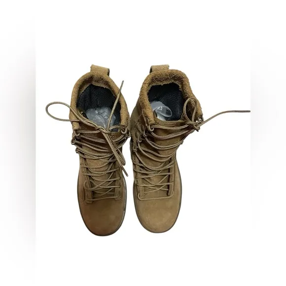 💙💙🌼NWOT Altama Military Army Combat Boots. Tan Coyote Hot Weather Vibram